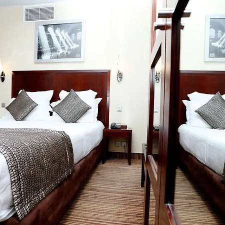 Hotel Grand Francais 3*