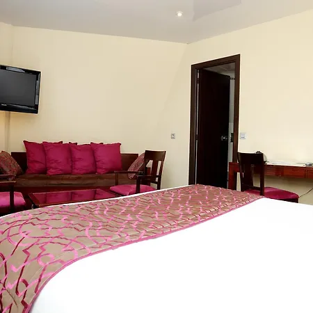 Hotel Grand Francais 3*