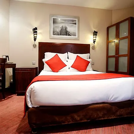 Hotel Grand Francais 3*