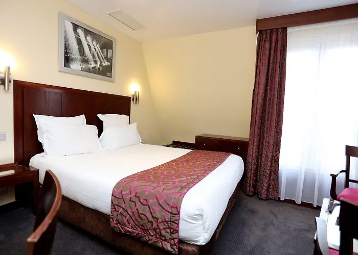 Grand Francais Szálloda