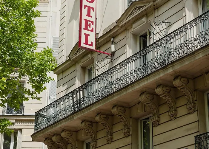 Grand Francais Szálloda