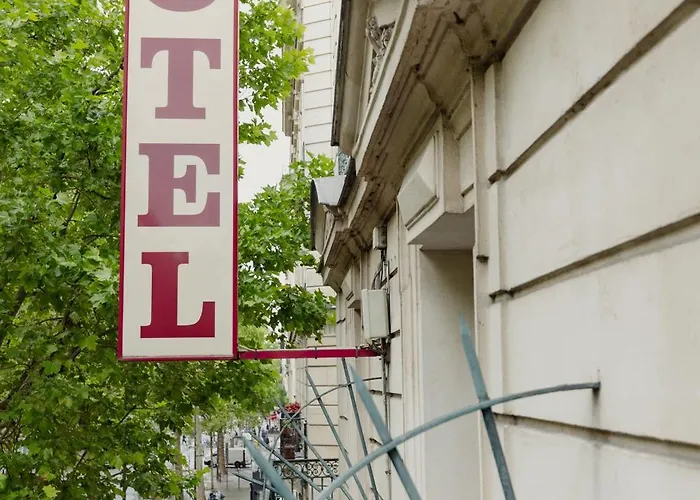 Grand Francais Szálloda