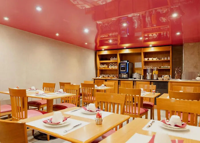 Grand Francais Szálloda